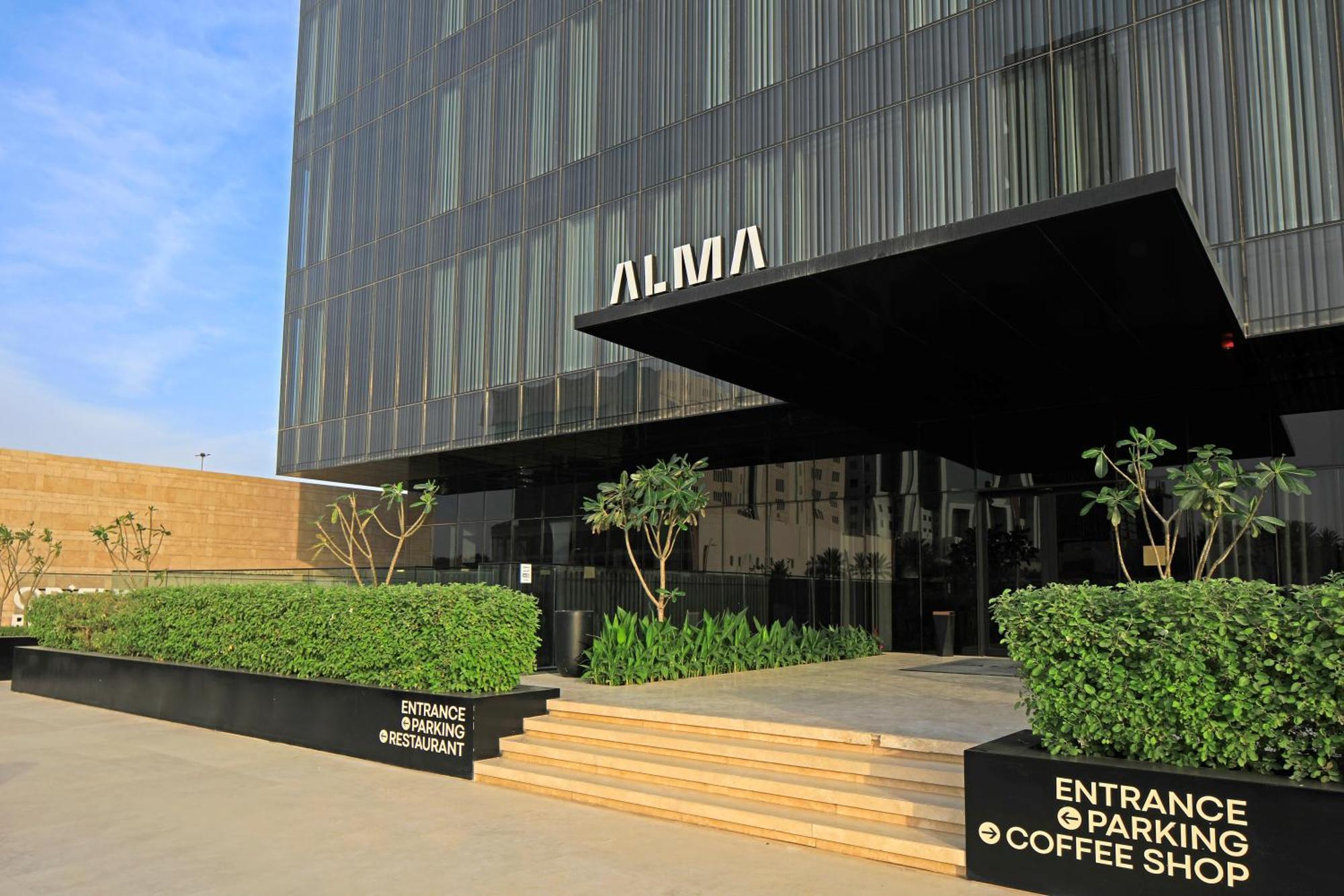 Alma Hotel Riade Exterior foto
